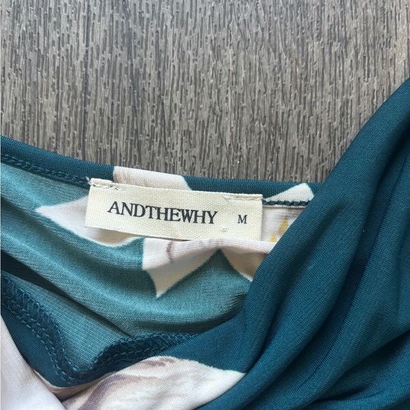 Elegant Floral Cowl Neck Camisole - Picture 2 of 5